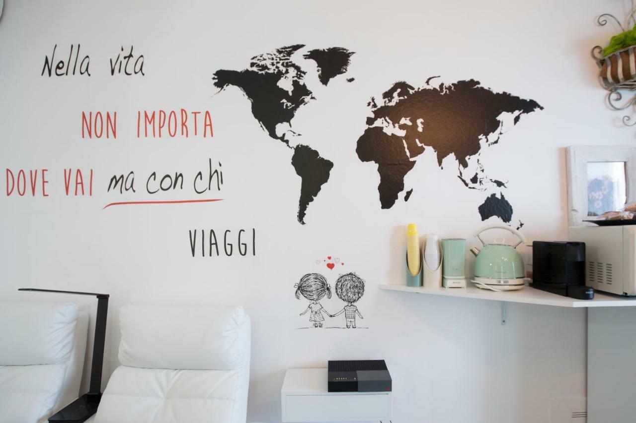 Come Sentirsi A Casa Πιατσέντζα Εξωτερικό φωτογραφία